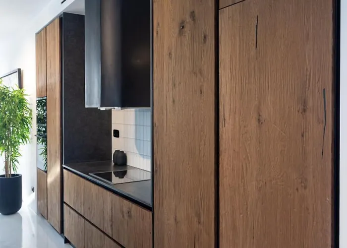 Black With Cave Heated Pool *