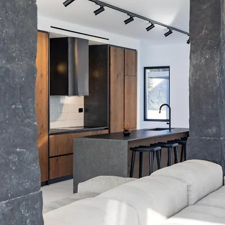 Vila Black With Cave Heated Pool Mykonos Town