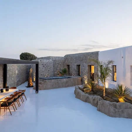 Βίλα Black With Cave Heated Pool Mykonos Town