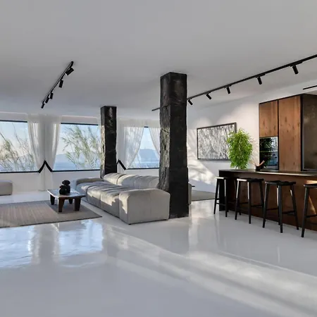 Black With Cave Heated Pool *