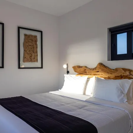 Black With Cave Heated Pool Βίλα