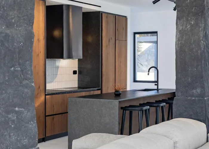 ヴィラ Black With Cave Heated Pool Mykonos Town