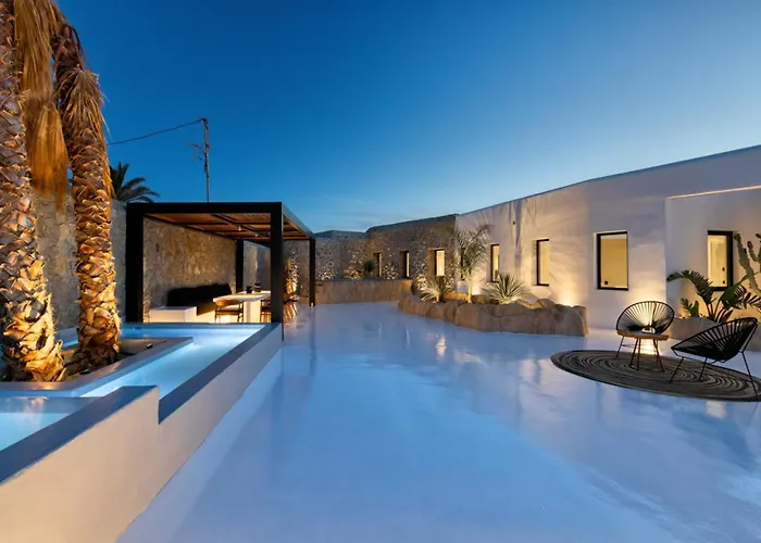 Black With Cave Heated Pool ヴィラ