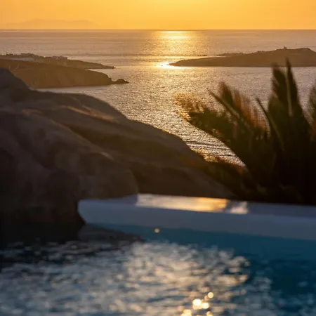 Black With Cave Heated Pool Villa Mykonos Town