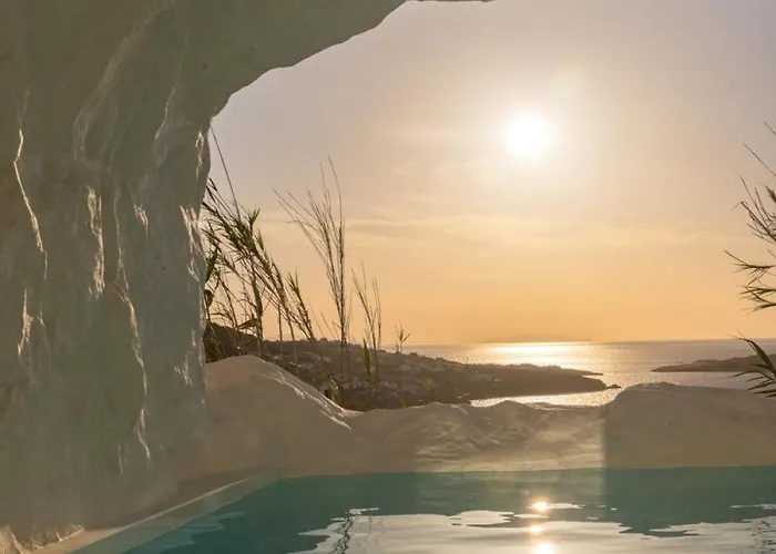 Black With Cave Heated Pool *