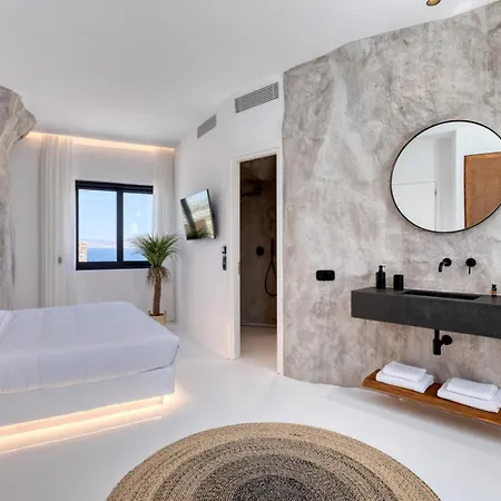 Black With Cave Heated Pool וילה *