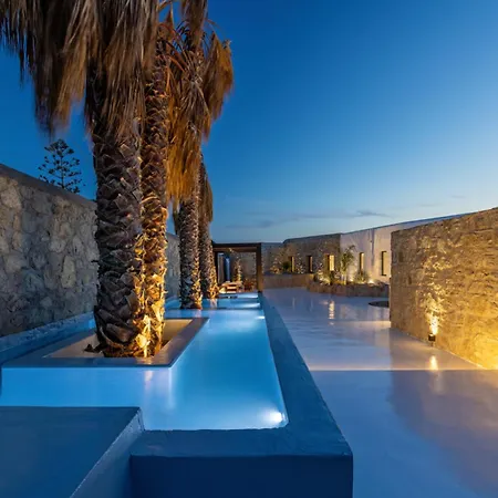 וילה Black With Cave Heated Pool *