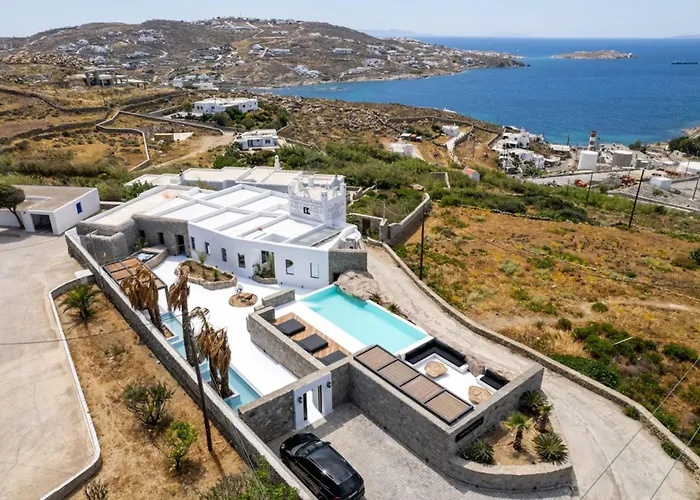 Villa Black With Cave Heated Pool *